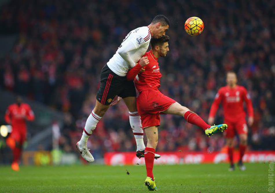 Liverpool e United fazem clássico pelas oitavas da Liga Europa