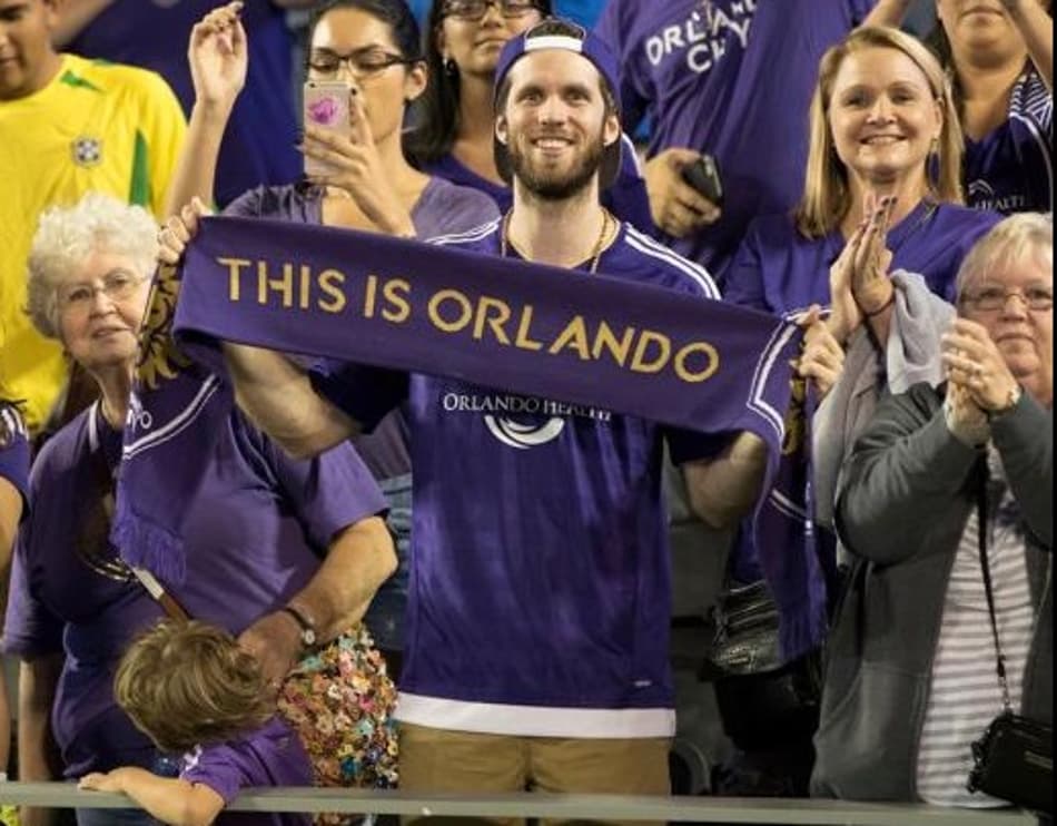 Em busca de data para amistoso com time de Kaká, Inter se reúne com presidente da Federação Gaúcha