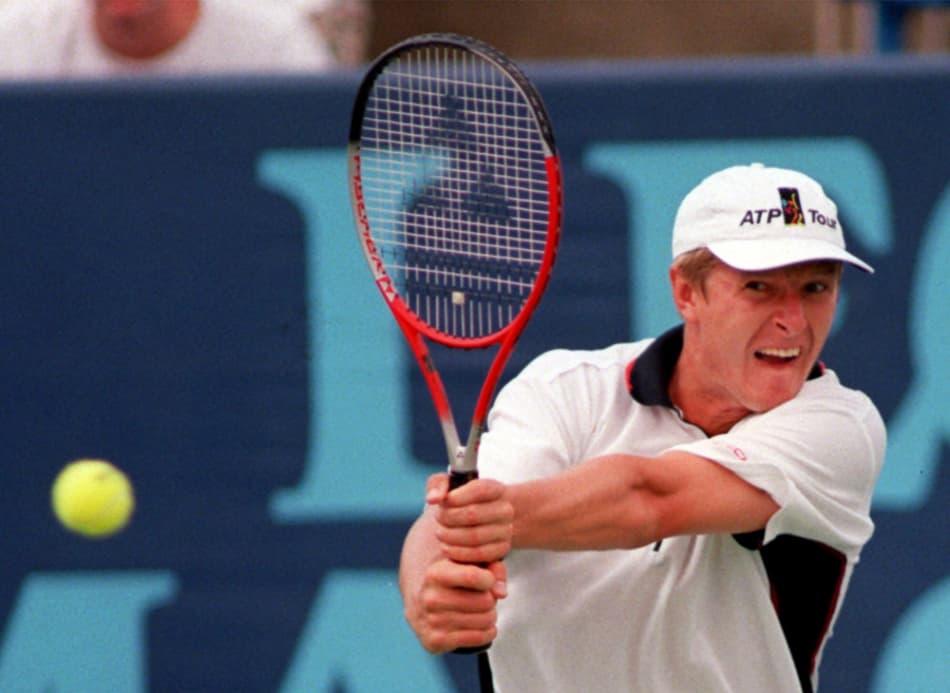 Ex-número 1, Kafelnikov denuncia sistema de doping na Rússia