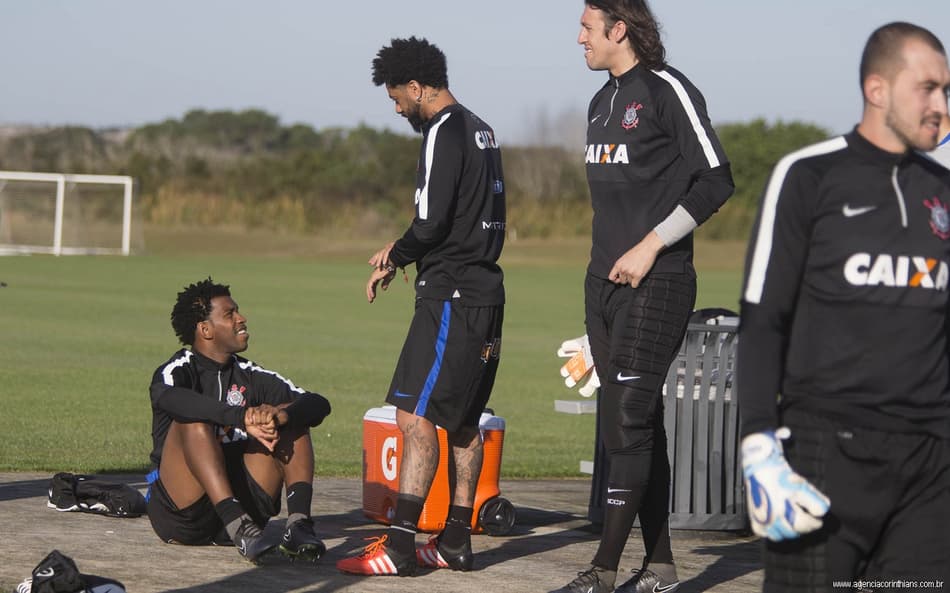 TEMPO REAL! Corinthians faz mais um treino nos Estados Unidos