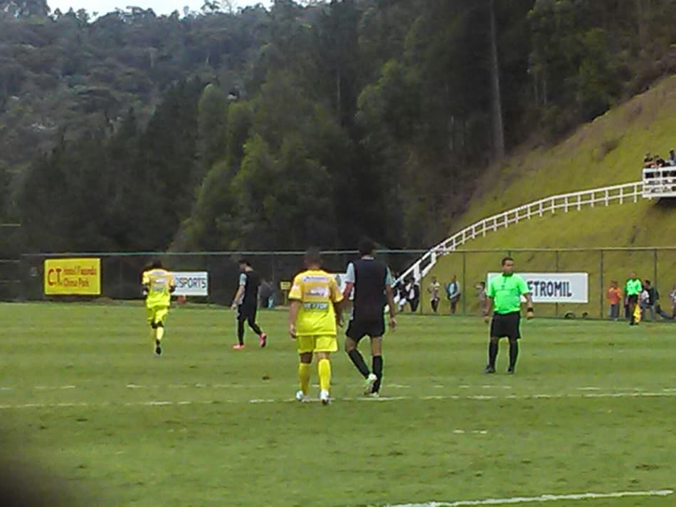 AGORA! Fogão pega o Rio Branco de Venda Nova em jogo-treino