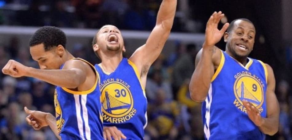Warriors atropela Bulls fora de casa