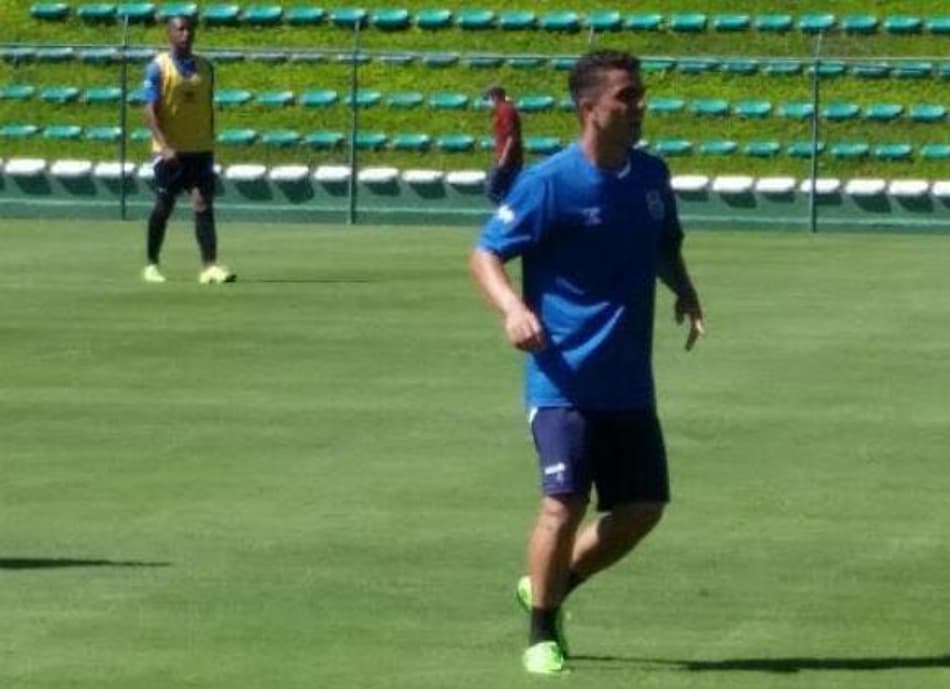 Para Dinelson, meta do JMalucelli é terminar 1ª fase do Paranaense na liderança