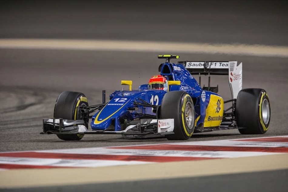 Sem carro novo para o primeiro teste, Sauber minimiza atraso na fábrica