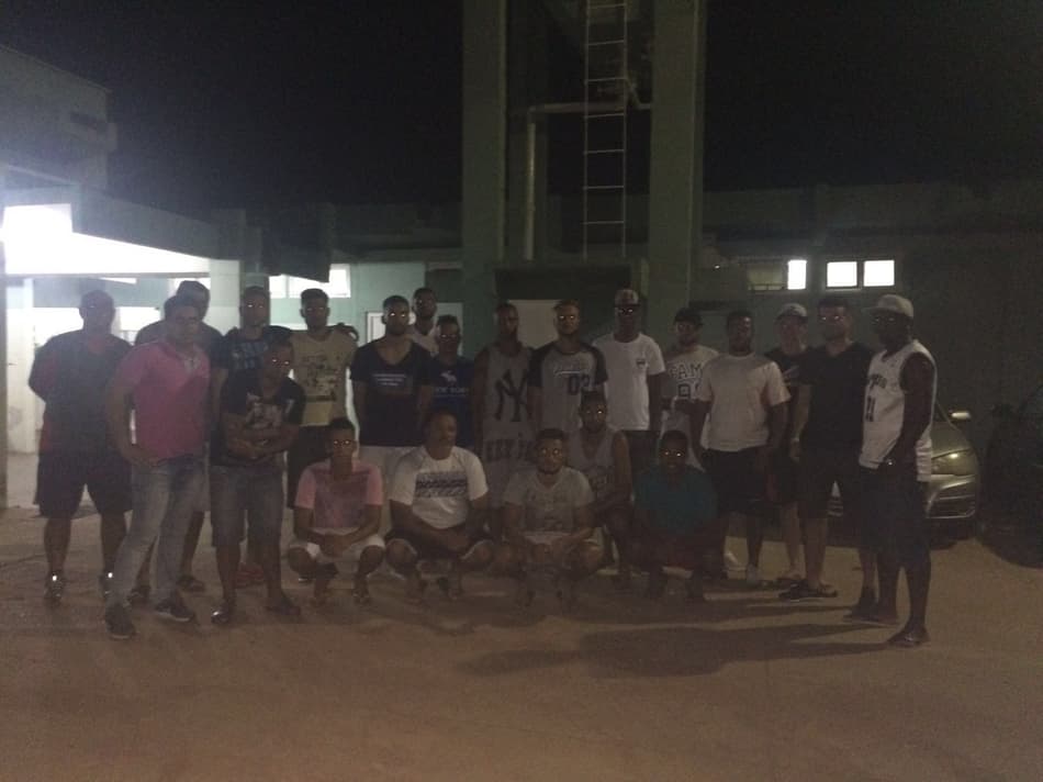 Presidente do Misto (MS) briga com patrocinador e deixa 20 jogadores sem comida e moradia