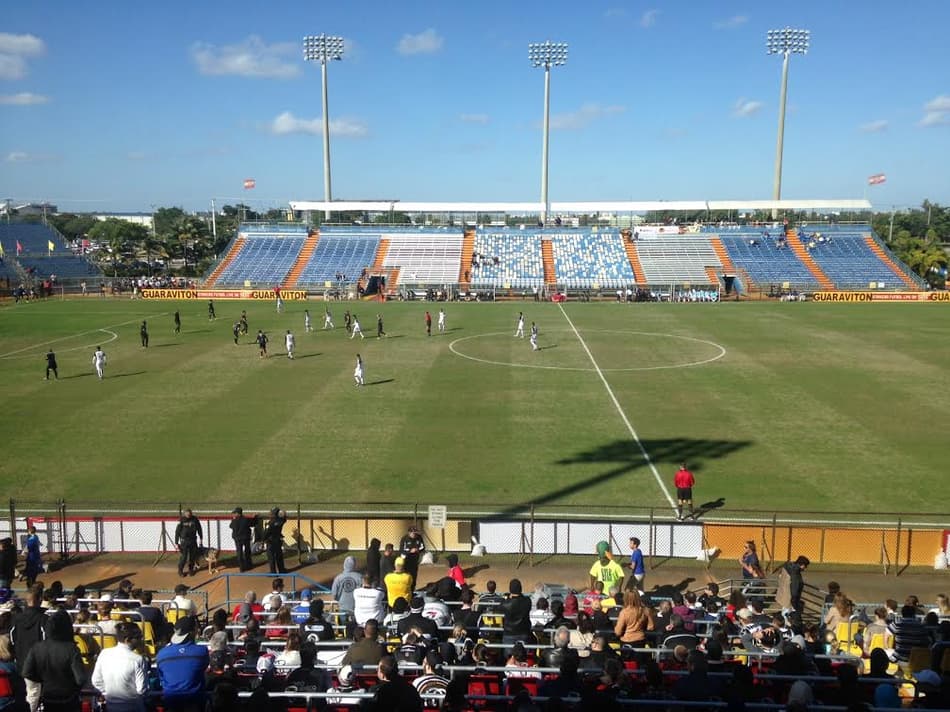 Ainda nos Estados Unidos, Corinthians empata com time de Ronaldo, o Fort Lauderdale