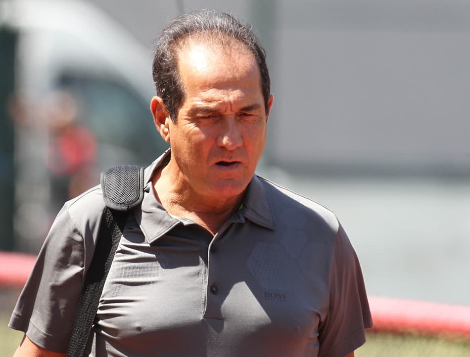 Muricy elogia Raulino e dá recado à diretoria sobre jogo fora: ‘Não é bom’
