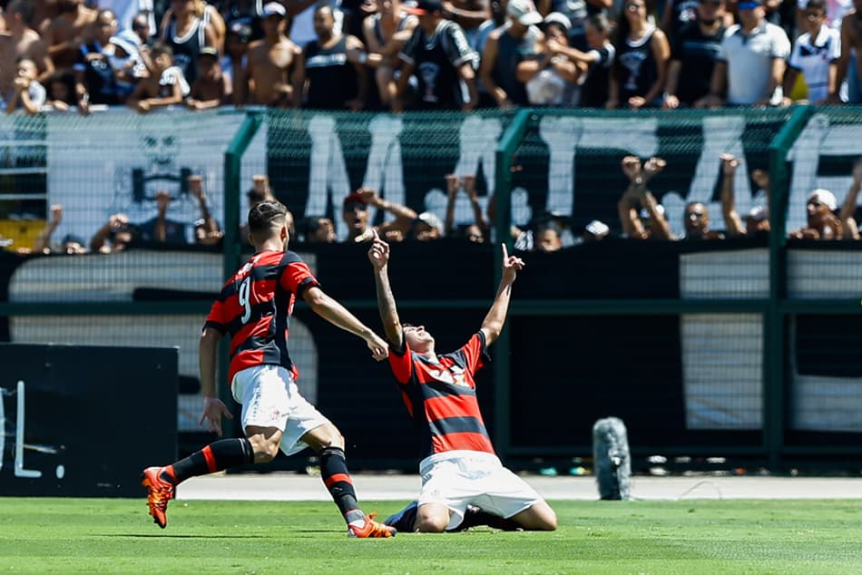 Flamengo bate o Corinthians nos pênaltis e garante o terceiro título da Copinha