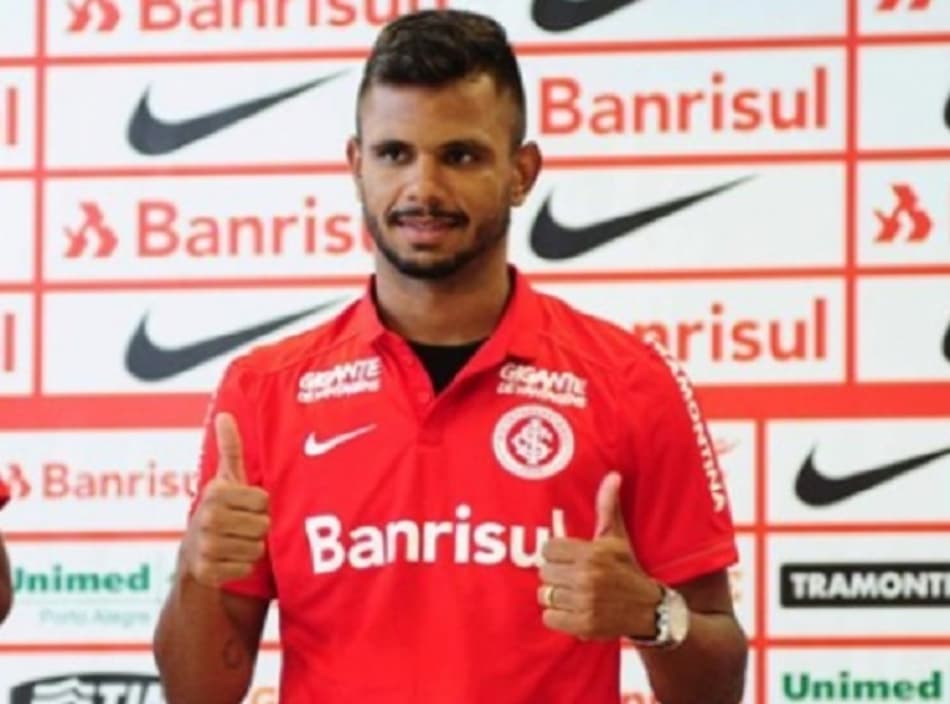 Números da Bola: Novidade no Inter, Fernando Bob foi quem mais desarmou na 1º rodada da Primeira Liga