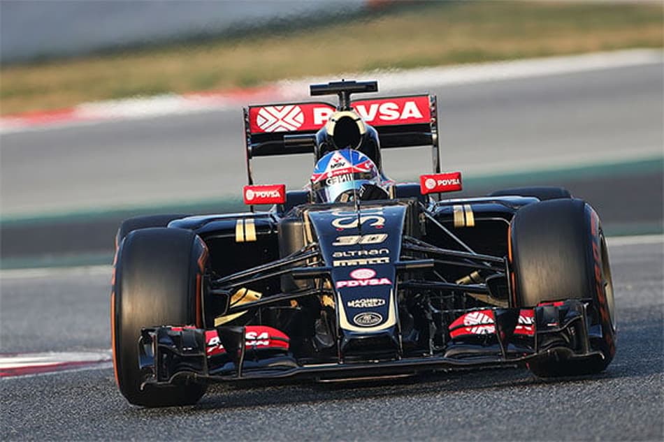 Jolyon Palmer promete "correr mais riscos" em 2016