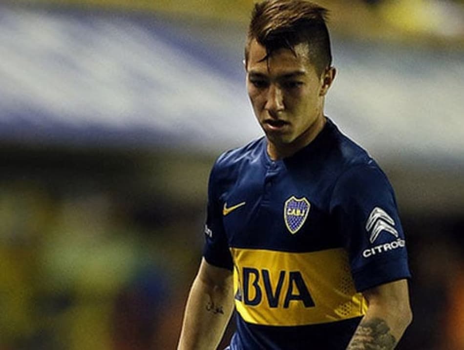 Luciano Acosta, 21 anos, chegou ao time argentino com 13 anos
