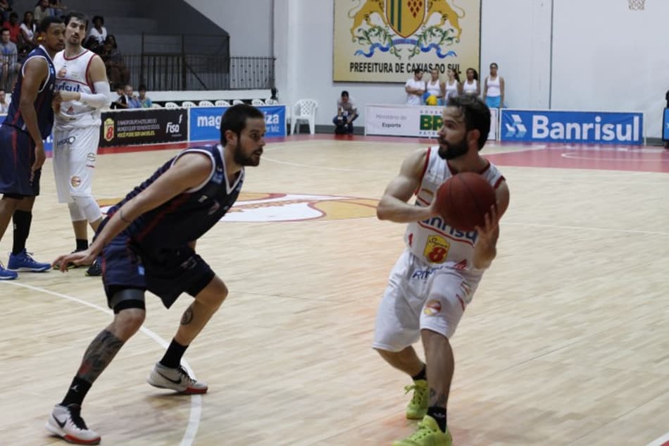 Banrisul/Caxias vence o Franca e consegue superar fase ruim no NBB