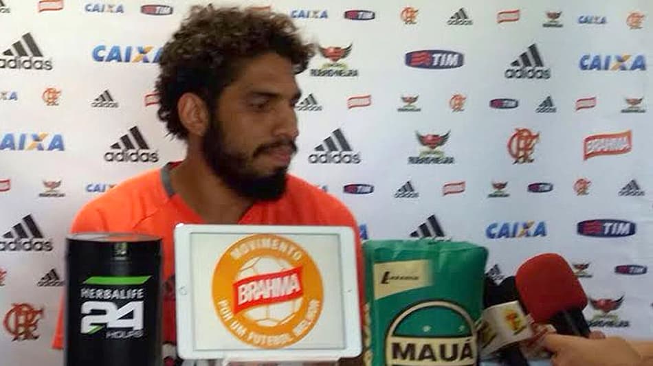 AO VIVO! Wallace rompe o silêncio e dá entrevista coletiva na Gávea