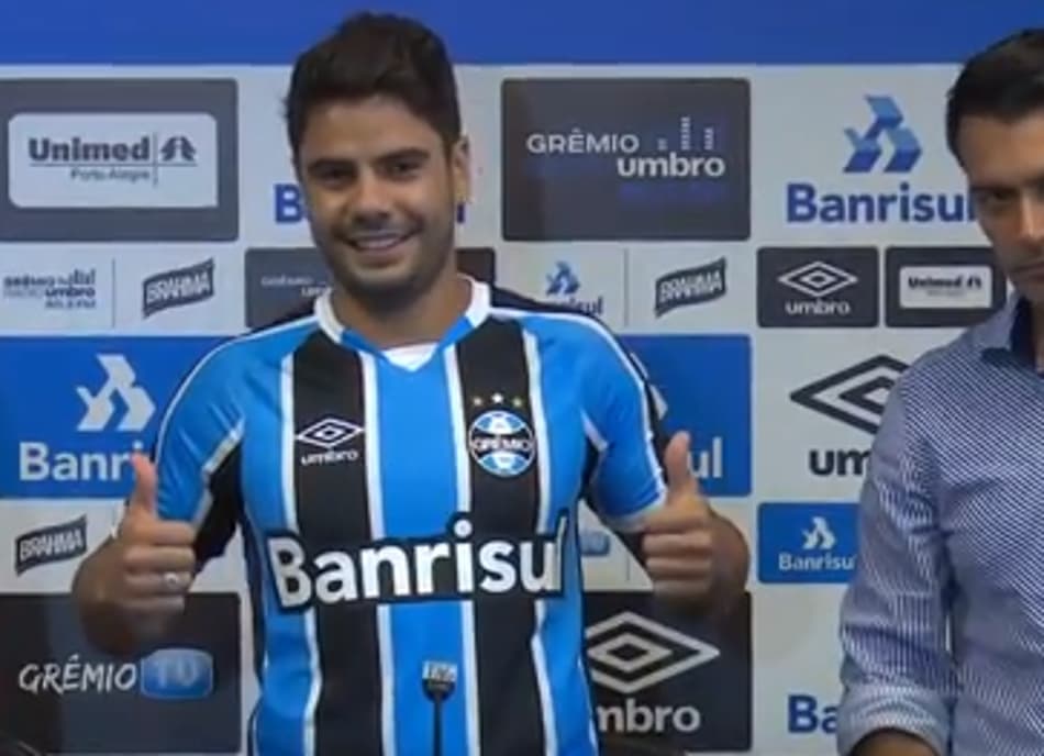 Henrique Almeida afirma estar pronto para jogar