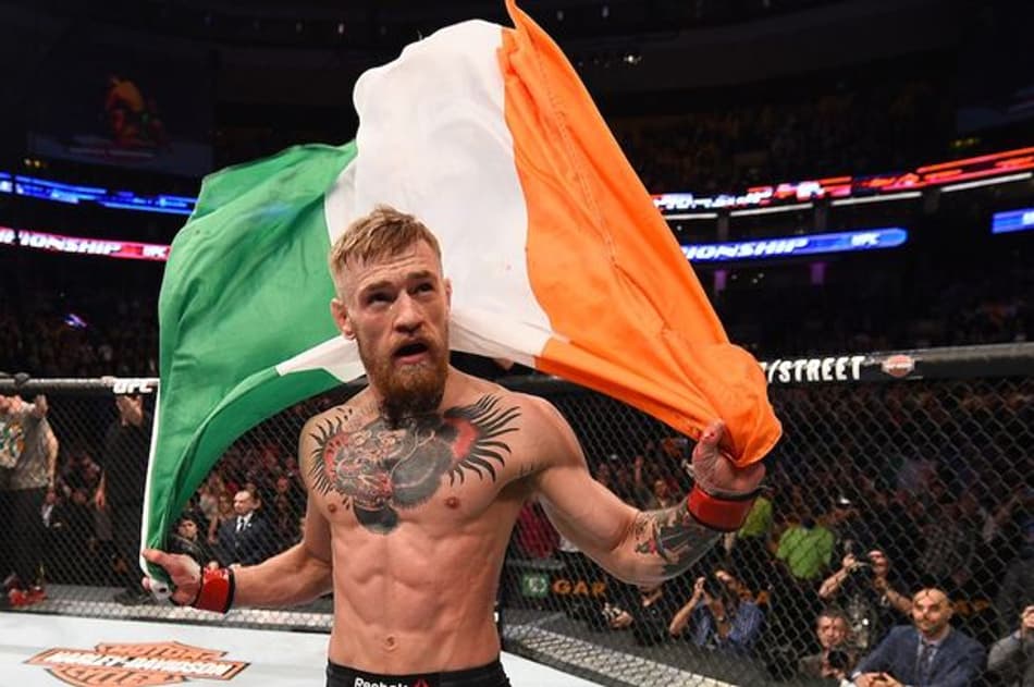 Treinador de McGregor não descarta luta pelo cinturão dos meio-médios