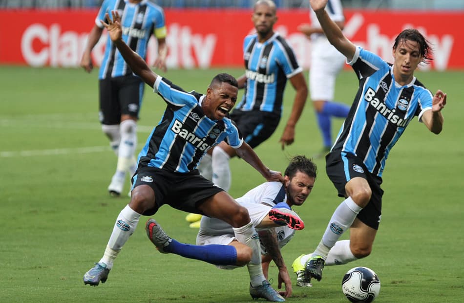 AGORA! Grêmio e Novo Hamburgo duelam pelo Campeonato Gaúcho
