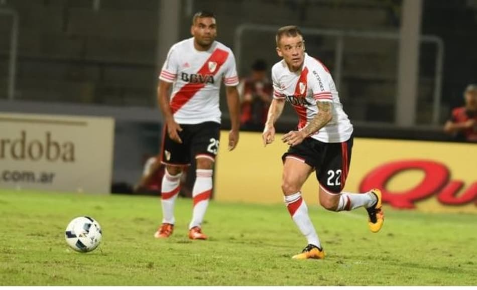 D’Alessandro se machuca e é dúvida para o jogo contra o São Paulo