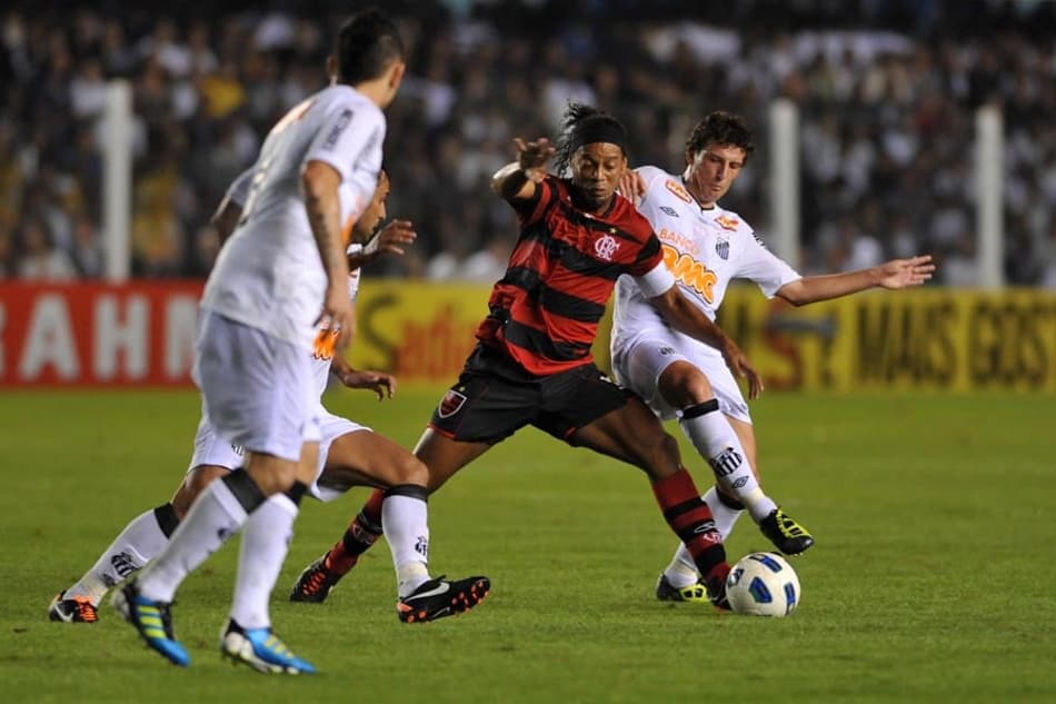 OPINIÃO: Caso Ronaldinho – Flamengo e a irresponsabilidade no nosso futebol