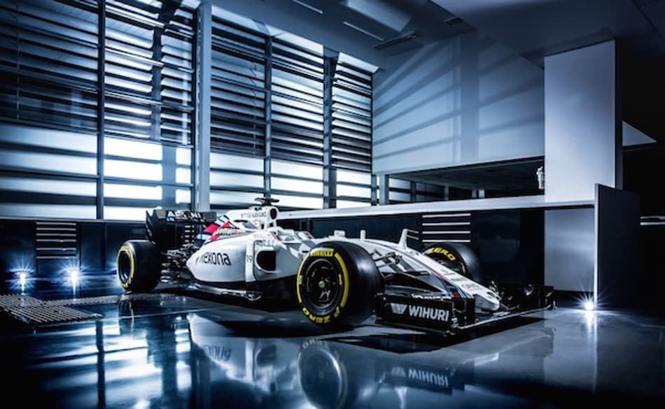 Williams divulga seu FW38 e espera menos erros nesta temporada