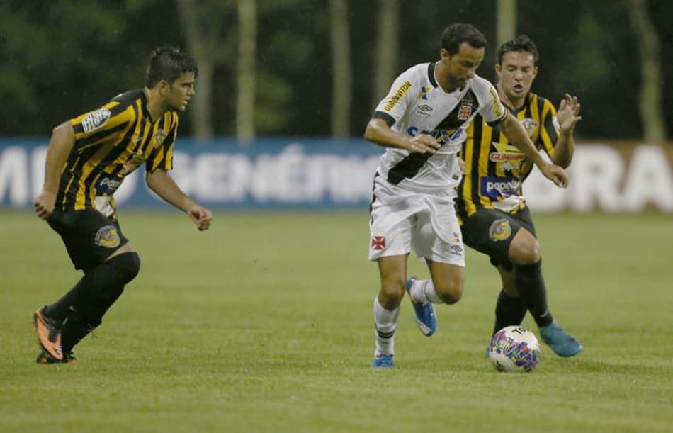 Blog do Garone: Nenê dispara na liderança do Troféu Ademir Menezes