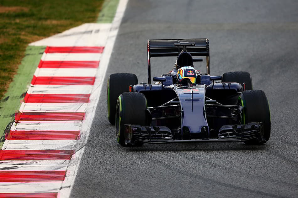 Toro Rosso encerra o dia mais cedo por problemas na caixa de câmbio