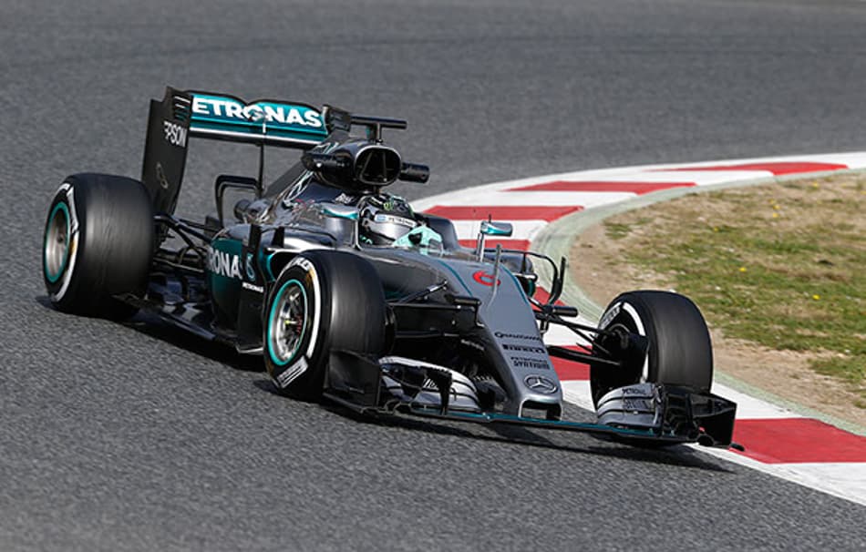 Rosberg classifica seu dia de testes como “maratona”