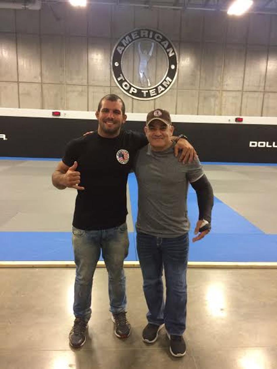 Fera do jiu-jitsu chega na ATT para preparação antes de estreia no MMA