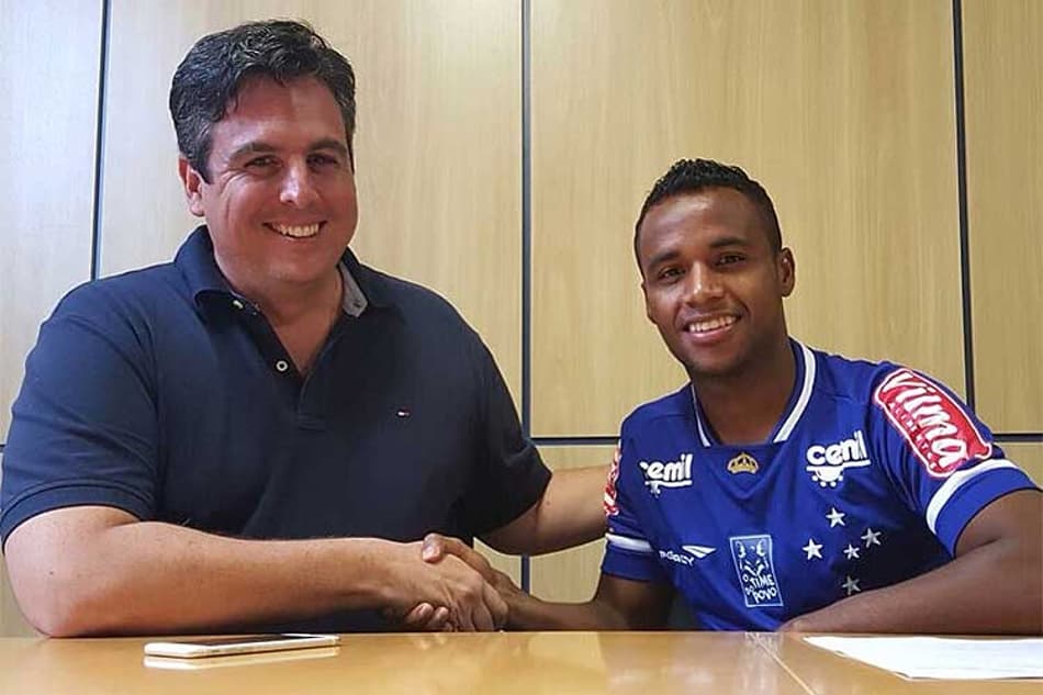 Cruzeiro estende contrato de Élber até o final de 2018