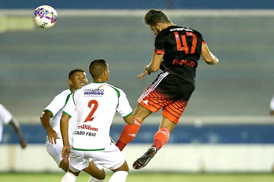 AO VIVO! Flamengo enfrenta a Cabofriense com novas peças na escalação