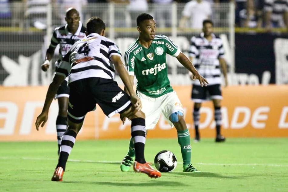 Técnico defende o DM: 'No Palmeiras as coisas são mais exaltadas'