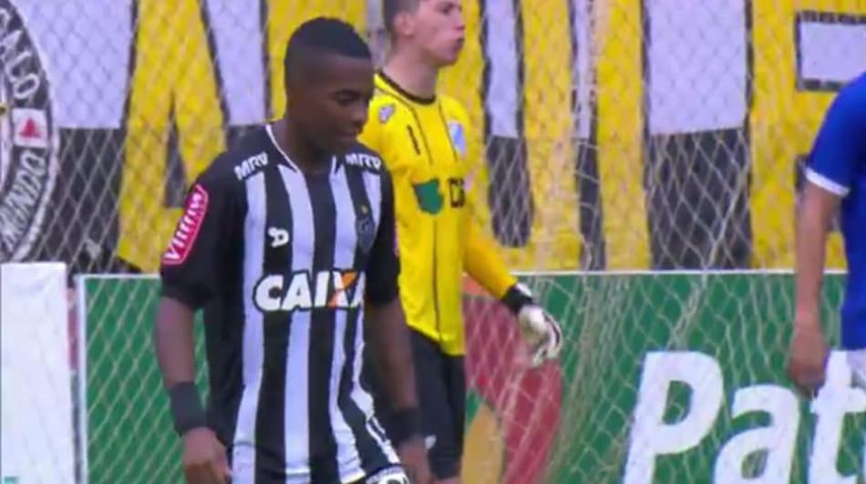 Com Robinho como titular, Atlético-MG perde para o URT no Mineiro