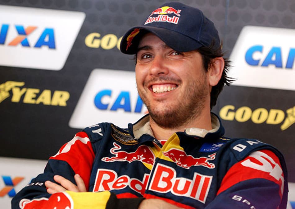 Cacá Bueno e Galvão Bueno repercutem denúncias feitas pela Folha de SP