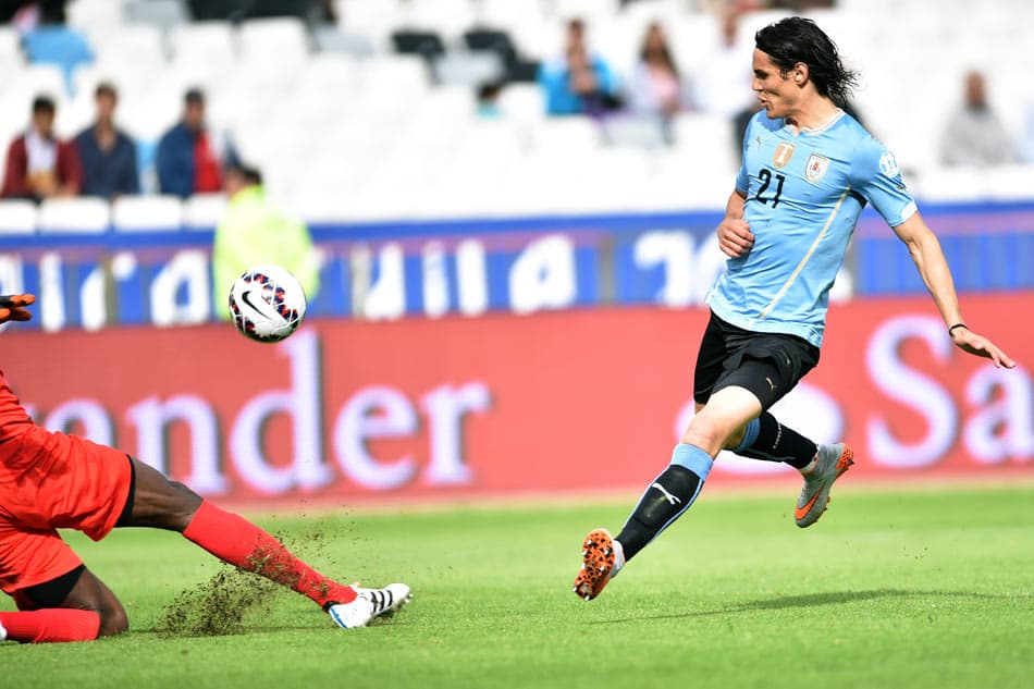 Férias antecipadas! Federação do Uruguai confirma lesão de Cavani
