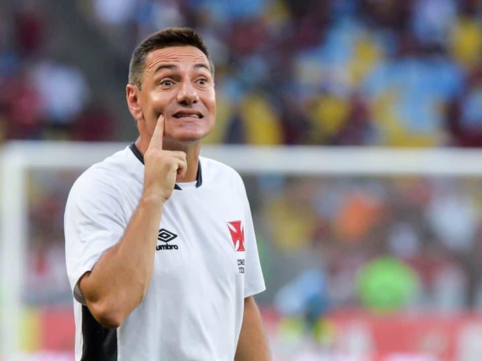 Vasco pega o Bahia em reencontro com Doriva e cuidado com o 'espião'