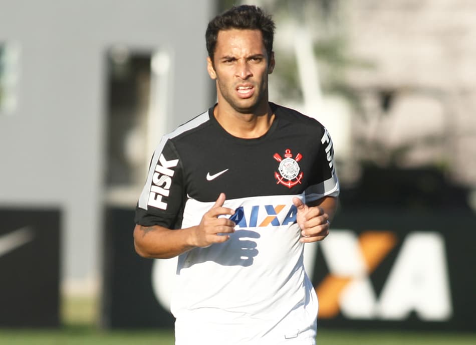 Relembre 20 reforços que não deixaram saudades no torcedor do Corinthians