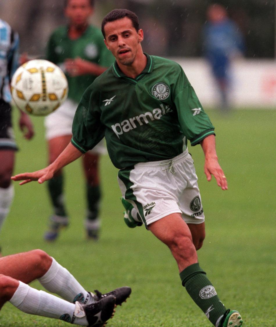 Que susto! Ex-jogador Euller é vítima de assalto em bairro em BH