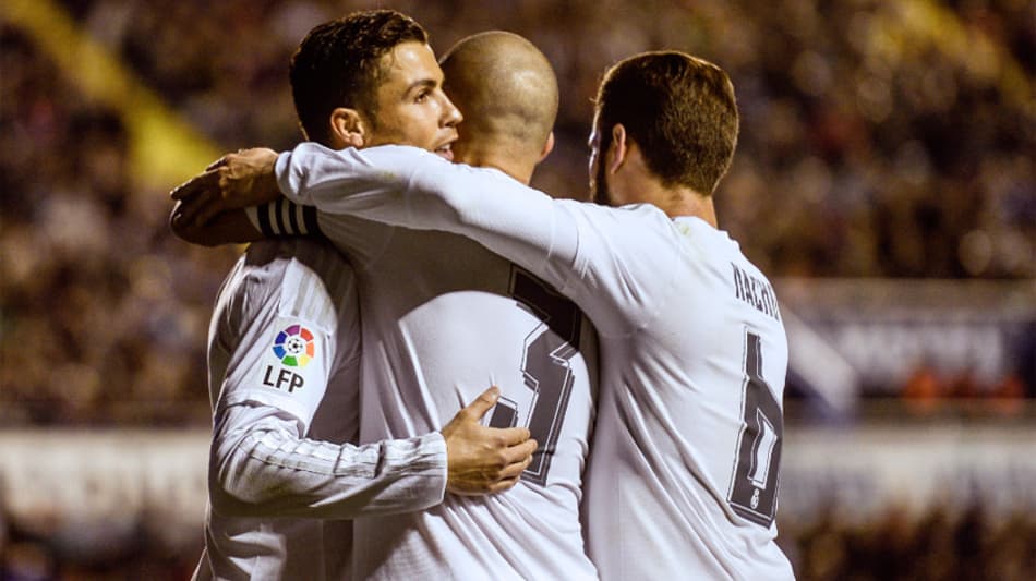 AO VIVO: Real Madrid visita o Levante e tenta espantar crise