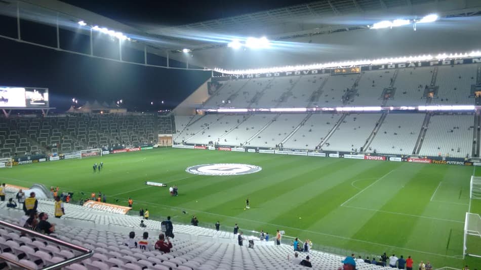 SIGA! Timão escalado para encarar o Santa Fe na Arena Corinthians