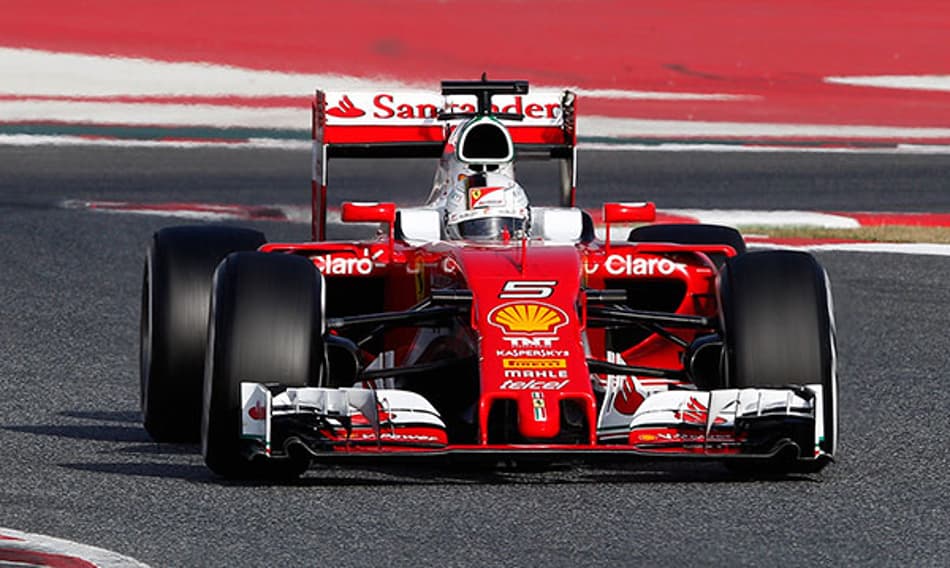 Vettel: A Ferrari precisa de mais tempo para "chegar lá"