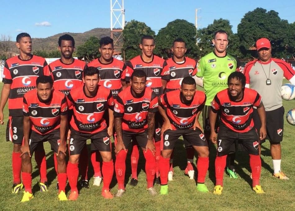 Flamengo de Guanambi - Série B (Foto: Reprodução / Facebook)