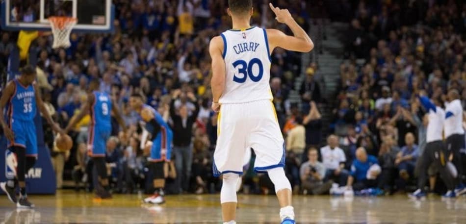 Curry volta e Warriors vence Thunder novamente