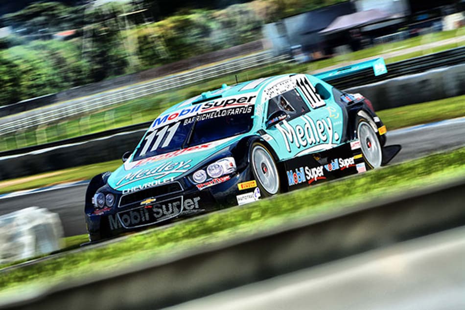Stock Car: Barrichello e Farfus largam na primeira fila em Curitiba
