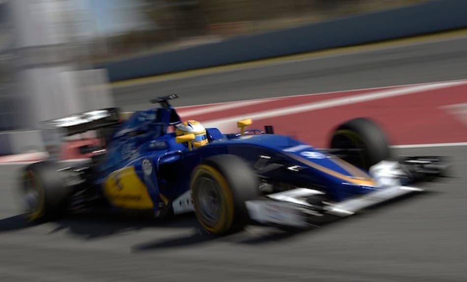 Em crise, Sauber atrasa salário dos funcionários