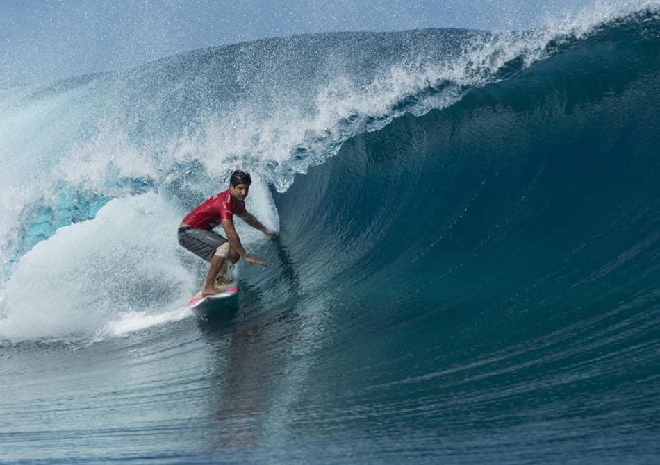 Surfe: Ítalo Ferreira avança e duela com líder na semi em Bells Beach