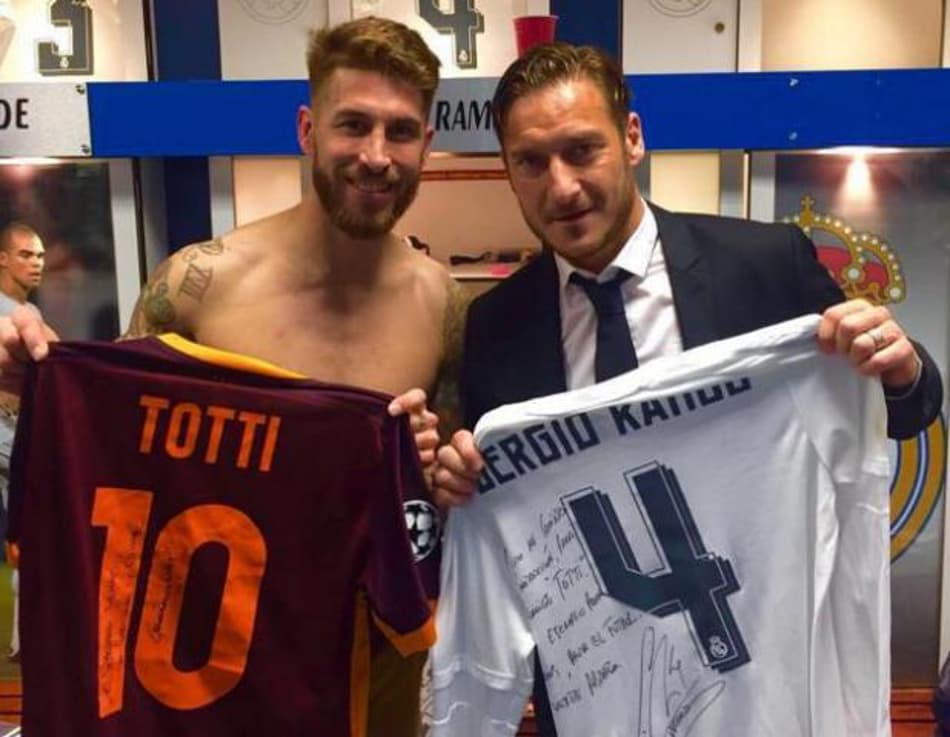 Fora de Campo! Sergio Ramos tieta Totti após jogo da Champions