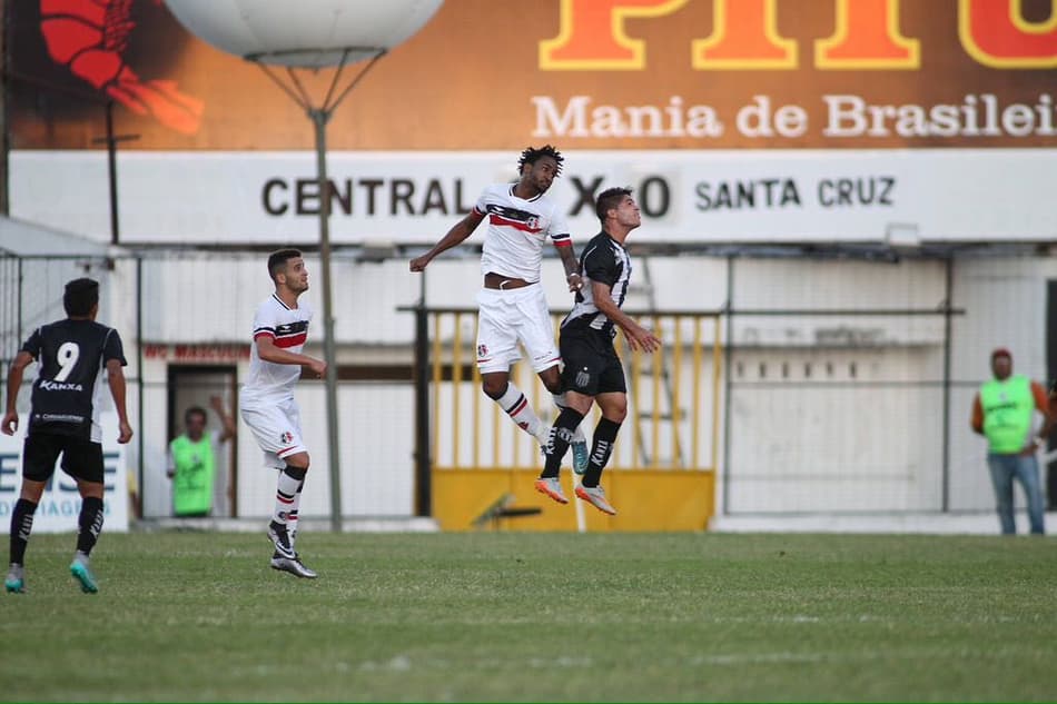 Zagueiro do Santa Cruz destaca aspectos que deram triunfo ao time na Copa do Nordeste