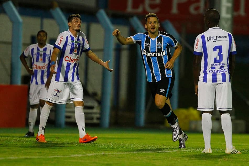Bobô - Cruzeiro-RS x Grêmio