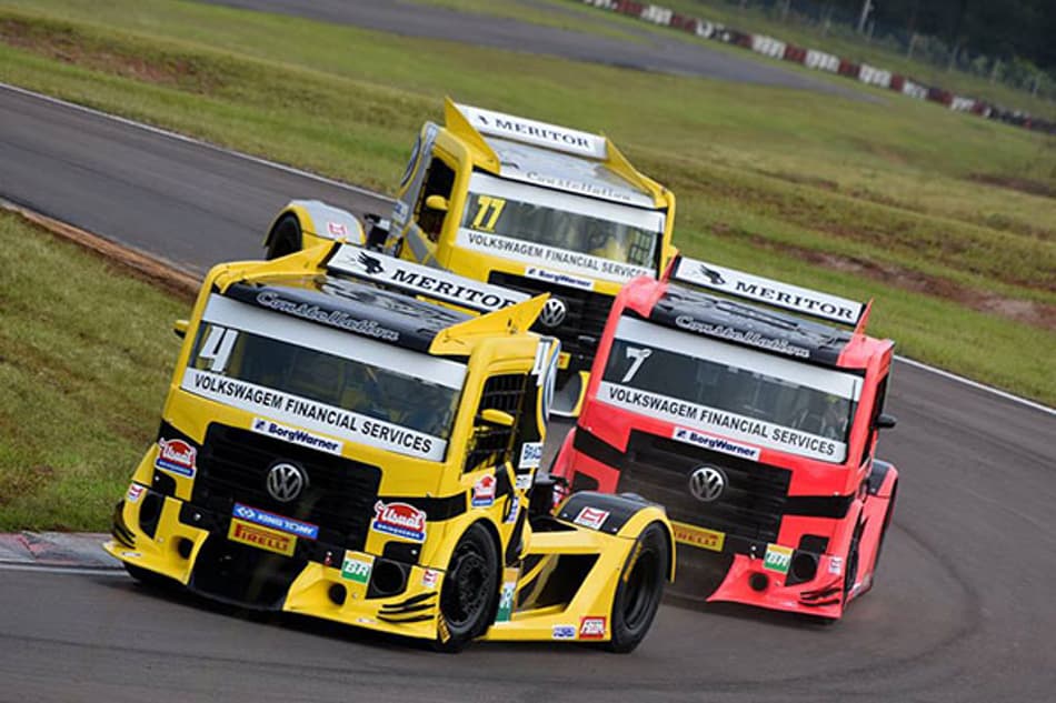 F-Truck: Felipe Giaffone faz a pole em Santa Cruz