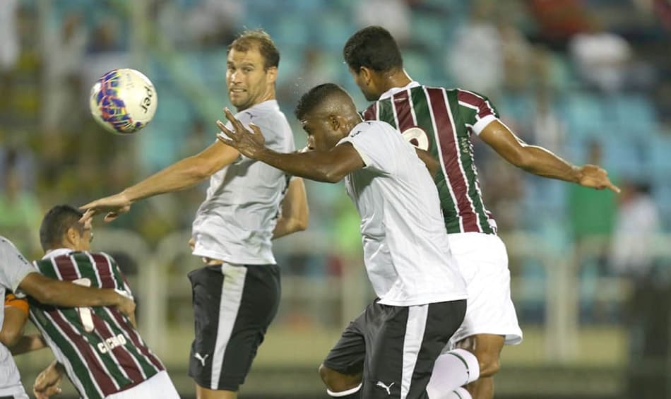 Números da Bola: Estatísticas de Fluminense 1×1 Botafogo