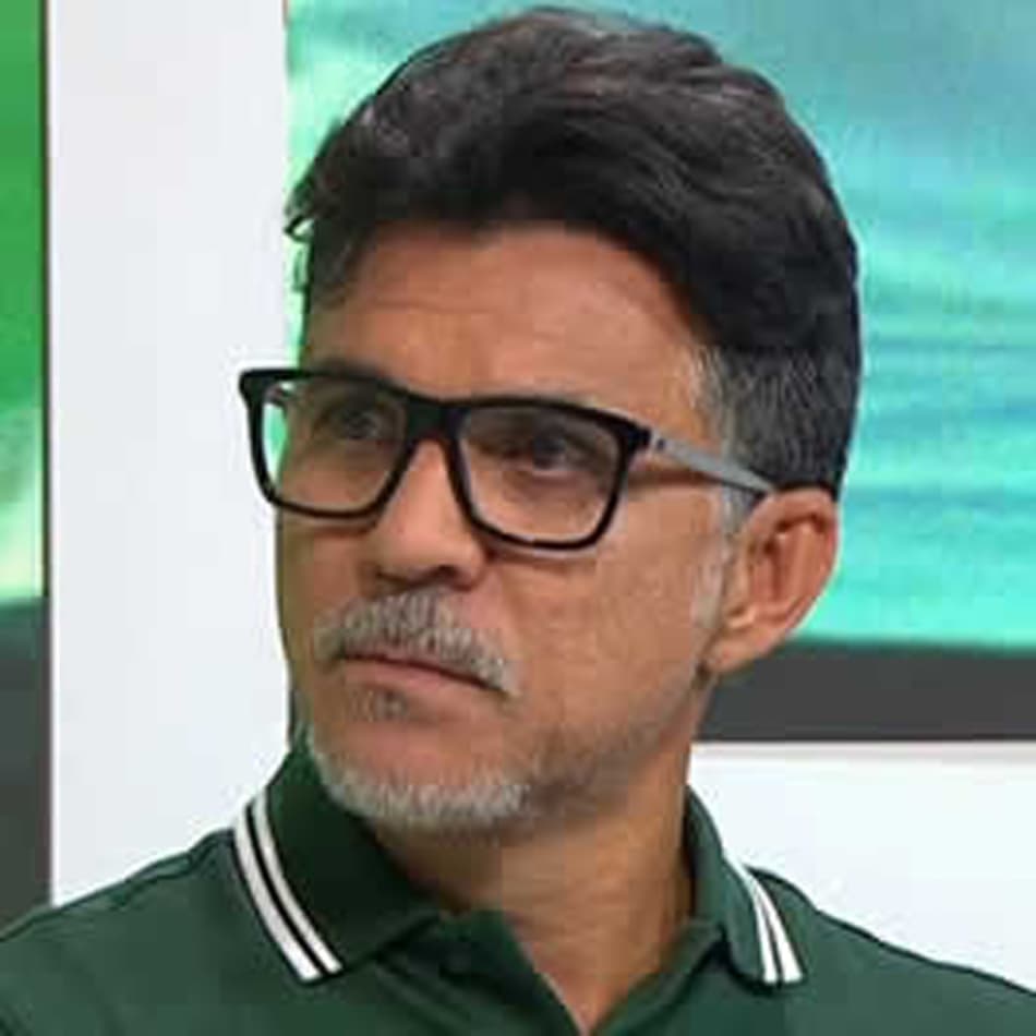 Ricardo Rocha lamenta saída de Chateaubriand de grupo da CBF: ‘Ele se precipitou’